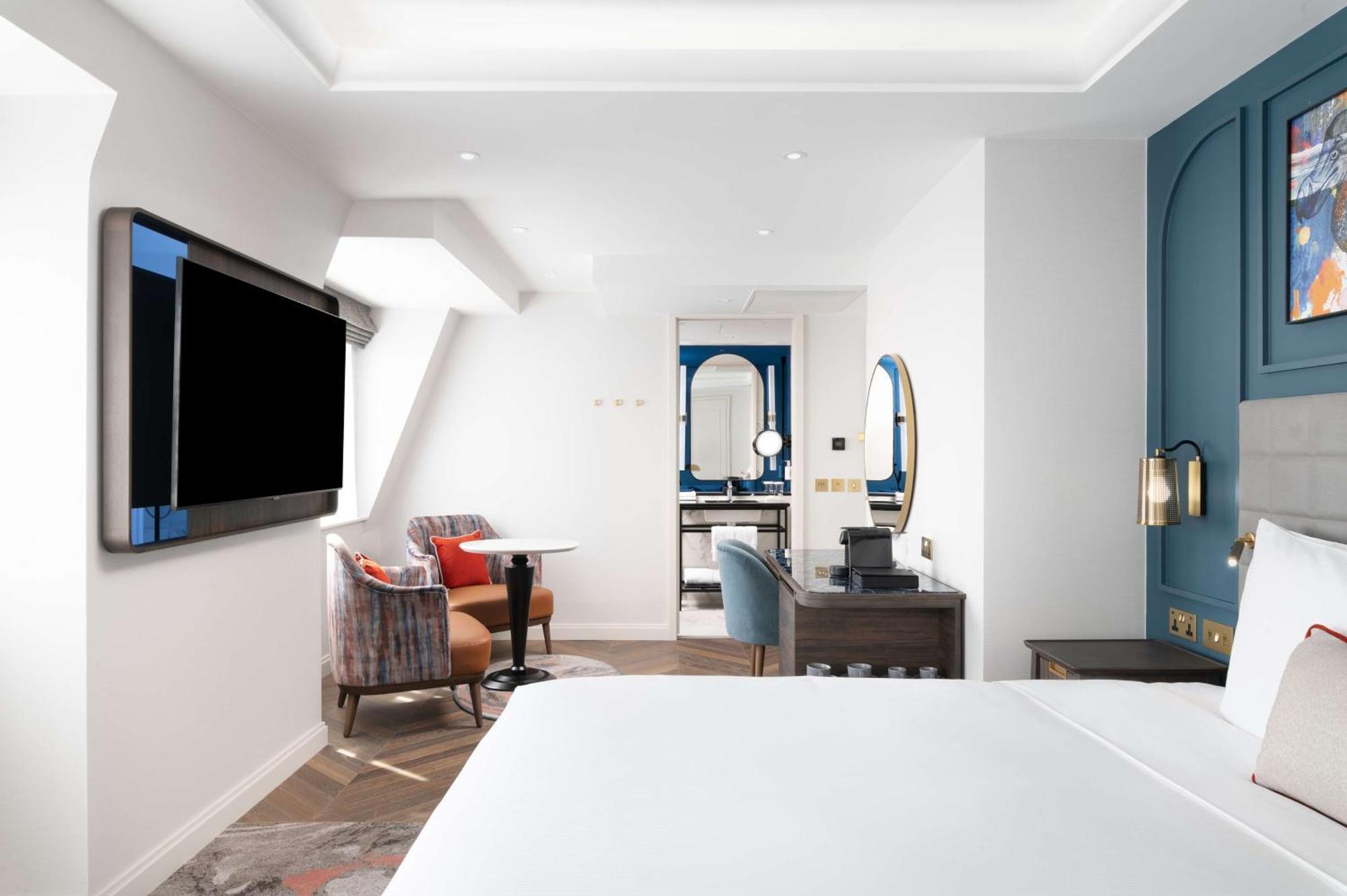 Lost Property St Pauls London, Curio Collection By Hilton Экстерьер фото
