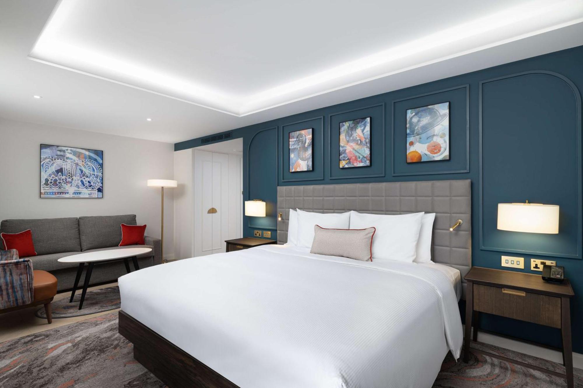 Lost Property St Pauls London, Curio Collection By Hilton Экстерьер фото